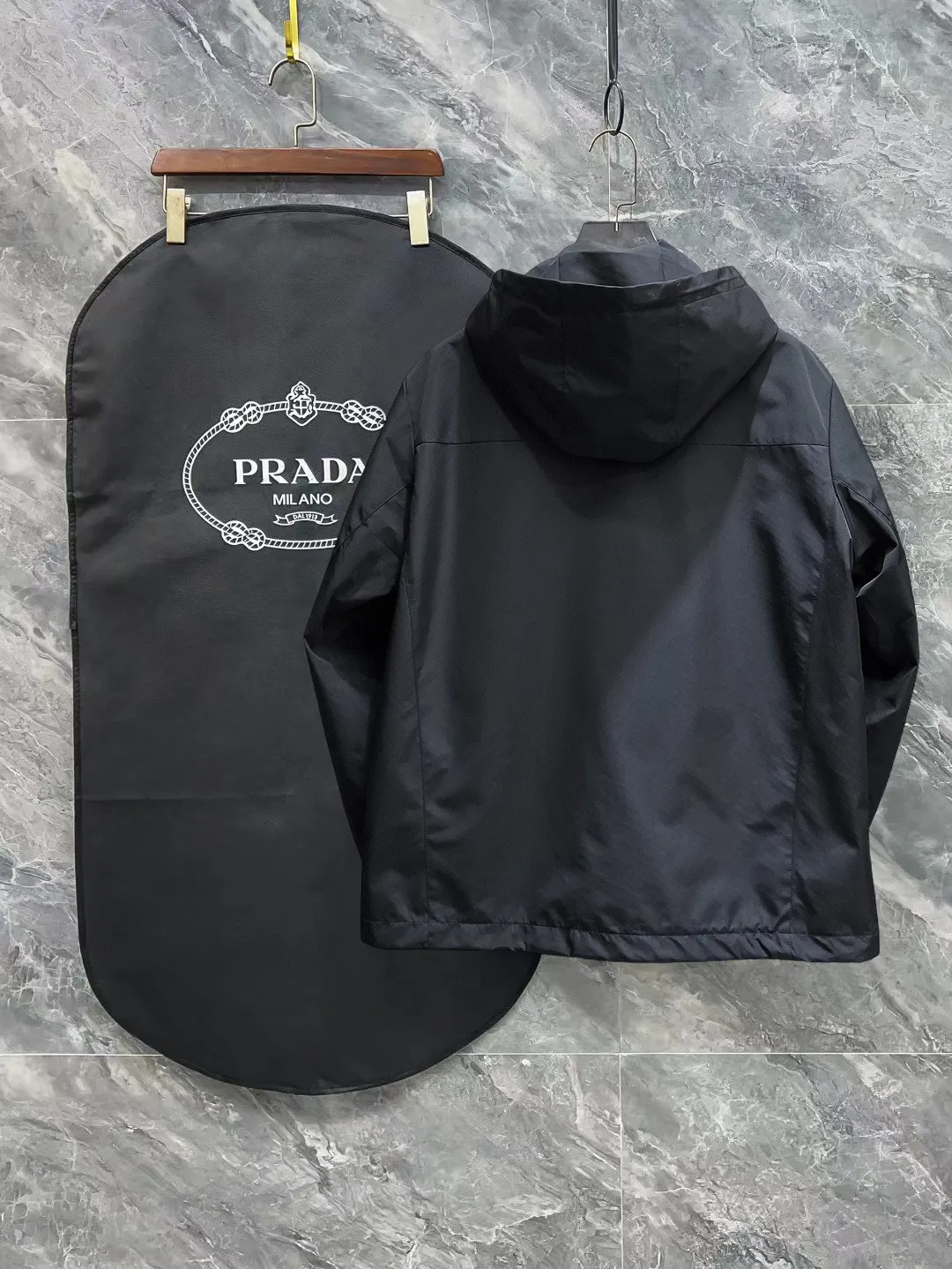 Same Style， ， 2026 New Arrival ， Original Premium Breathable ， ， ， Quality。 ， Sizes：M～3XL，